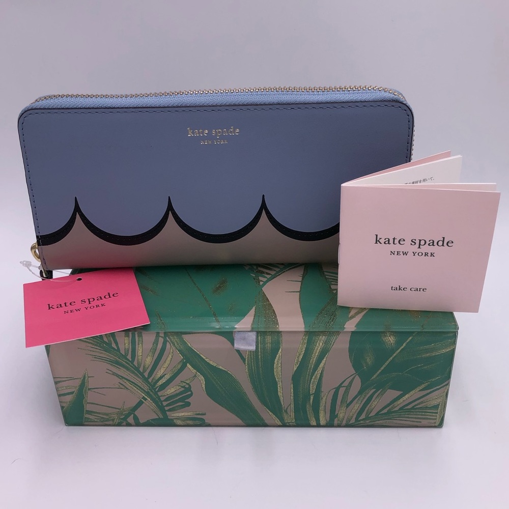 Kate spade scallop slim continental wallet